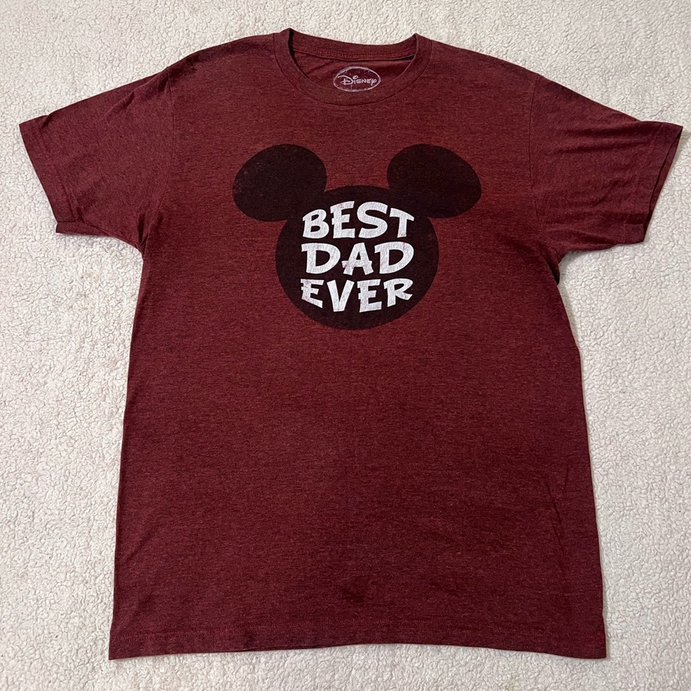 Disney “Best Dad Ever” Tee M